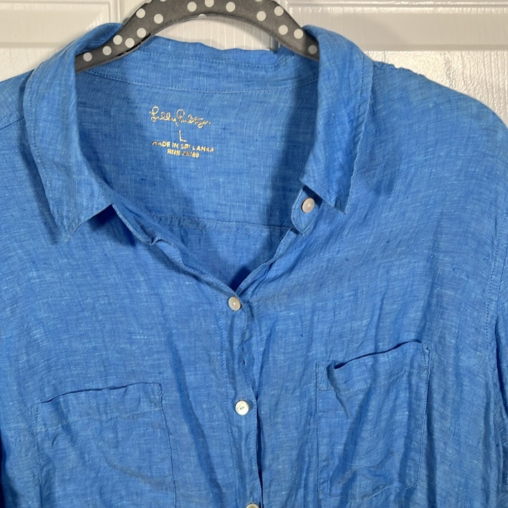 Lilly Pulitzer Blue Button-Up Shirt - Picture 2 of 3
